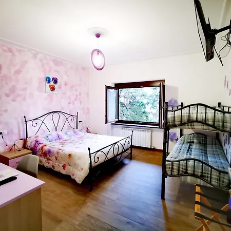 La Mela Bed & Breakfast *
