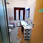 La Mela 3*